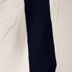 Šátek, jak nahlášeno Grand Hotel Amrâth Amsterdam pomocí iLost