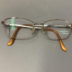 Ulleres, segons ha informat IKEA Haarlem mitjançant iLost