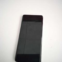 Mobiltelefon, amint azt Twisto az iLost segítségével jelentette.