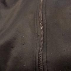 Kurtka zwart, zgłoszono przez Qbuzz Fryslân przy użyciu iLost