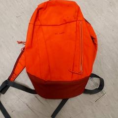 Zaino, come riportato da Regio Antwerpen - Brussel utilizzando iLost