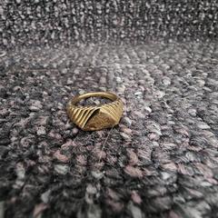 Gouden ring, come riportato a iLost