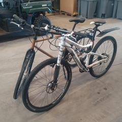 2 fietsen, som rapporterats till iLost