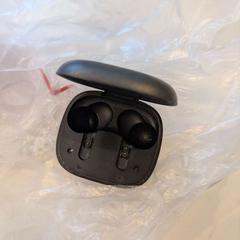 İLost kullanarak Inntel Hotels Utrecht Centre tarafından bildirildiği gibi Airpod'lar durumda àir