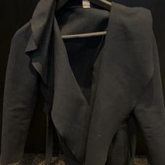 재킷, iLost를 사용하여 Van der Valk Hotel Utrecht에 보고됨