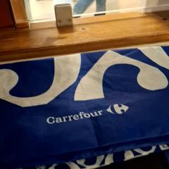 Bag, som rapportert av IKEA Villiers-sur-Marne ved bruk av iLost