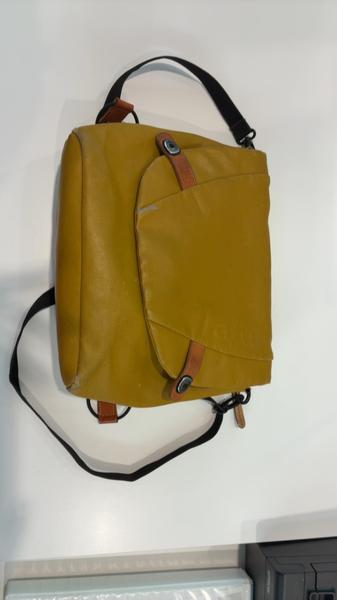 Handtas Mosterdgeel-rijbewijs-bankp