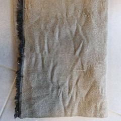 Kleding - sjaal, zoals gemeld door Centraal magazijn met iLost