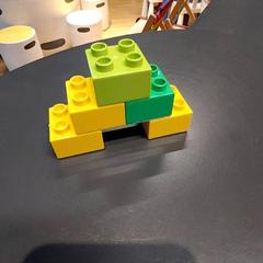 Joguina lego, segons ha informat IKEA Orléans - Ardon mitjançant iLost