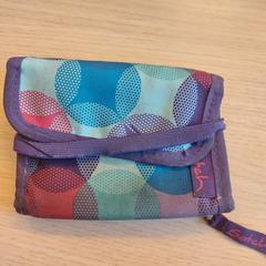 Wallet, as reported by EBS OV Poeldijk using iLost
