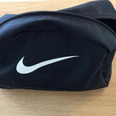 Kabelka N. Copelea, ako bolo nahlásené Gemeente Alkmaar pomocou iLost