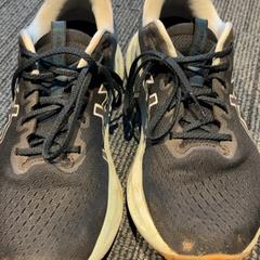 Sko, rapporterat av Inntel Hotels Amsterdam Landmark med iLost