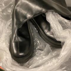 Zapato, segundo informou MEININGER Hotel Copenhagen usando iLost