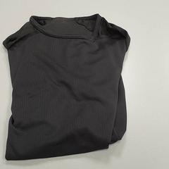 Kleding - Tshirt Kipsta, amint azt Centraal magazijn az iLost segítségével jelentette.
