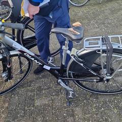 여성용 자전거, iLost를 사용하여 Gemeente Roermond에 보고됨