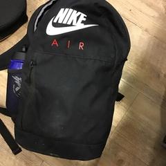 Saco, como reportado por U-OV Utrecht utilizando o iLost