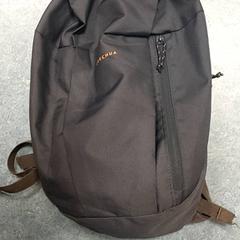 Mochila Donkerblauw, segundo informou Regio Oost-Vlaanderen usando iLost