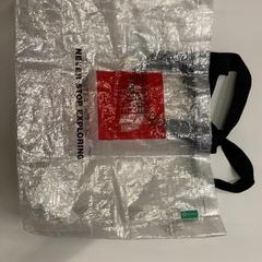 Borsa ecologica, come riportato da IKEA鶴浜 utilizzando iLost