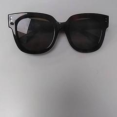 Napszemüveg H&M, amint azt IKEA Kållered az iLost segítségével jelentette.