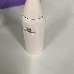 Botella de auga, segundo informou Silver Sands Beach usando iLost