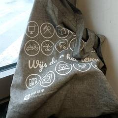 İLost kullanarak Regio Oost-Vlaanderen tarafından bildirildiği gibi Çanta - Stoffen tas