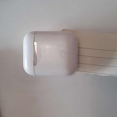 Töltő tok, amint azt Regio Limburg - Leuven az iLost segítségével jelentette.