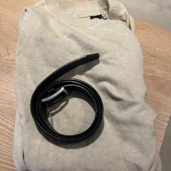 Suéter & Cinturón, ha sido reportado por Van der Valk Hotel Eindhoven - Best con iLost