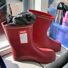 Regenstiefel Rood, rubber, gemeldet von Oostenrijk Group über iLost