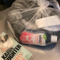 Chaqueta de traxe Black, segundo informou MEININGER Hotel Leipzig Hauptbahnhof usando iLost