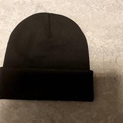 Klær - Muts zwart, som rapportert av Regio Oost-Vlaanderen ved bruk av iLost