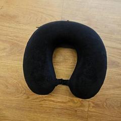 クッション がiLostで GVB によって報告されました