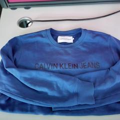 Sudadera con capucha, segundo informou Twisto usando iLost