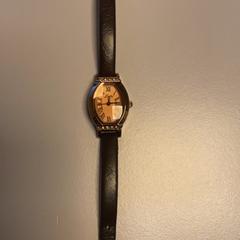 Reloj de pulsera, ha sido reportado por Pathé Schiedam con iLost