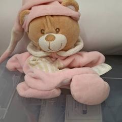 Manteta, segons ha informat IKEA Paris - Plaisir mitjançant iLost