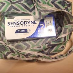 Bag, as reported by IKEA Paris - Italie Deux using iLost