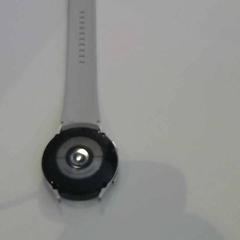 Watch, as reported by Relais Azalys using iLost