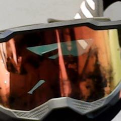 Helm, gemeldet von SnowWorld Landgraaf über iLost