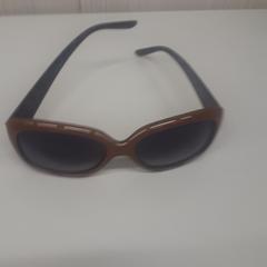 Zonnebril, ha sido reportado por Transdev Gooi en Vechtstreek con iLost