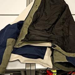 Jas, zoals gemeld door Vrije Universiteit Amsterdam met iLost