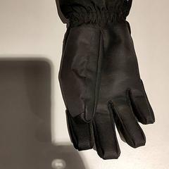 Luva, segundo informou Bibliotheek Neude (Utrecht) usando iLost