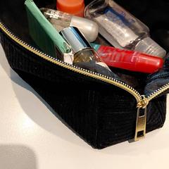 Etui inhoud Zwart fluweel, jak nahlášeno Padualaan 97 pomocí iLost