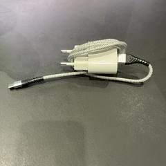 Ladegerät Wit, gemeldet von Universiteit Gent - Faculteitsbibliotheek LW über iLost