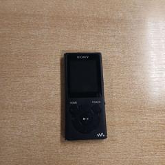 Telefon komórkowy zwart Sony, zgłoszono przez UVO Vervoer przy użyciu iLost