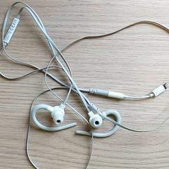 Elektronik - Oortjes, gemeldet von Centraal magazijn über iLost