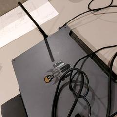 Laptop tuf, zgłoszono przez TU/e - Receptie Neuron przy użyciu iLost