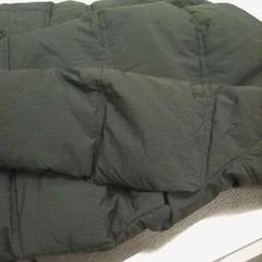 Cazadora capucha verde verde, segundo informou IKEA Valladolid usando iLost