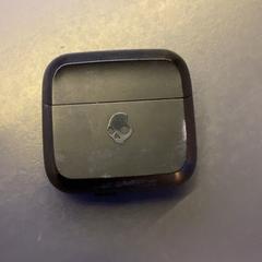 Earplugs, as reported by Eindhoven Airport using iLost