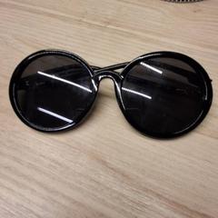 Sunglasses, as reported by IKEA Montpellier using iLost