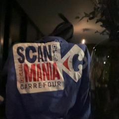 Tshirt Blauw Carrefour, gemeldet von Regio Limburg - Leuven über iLost