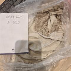 셔츠 kant beige/grijs, iLost를 사용하여 Haven Hotel Rotterdam에 보고됨